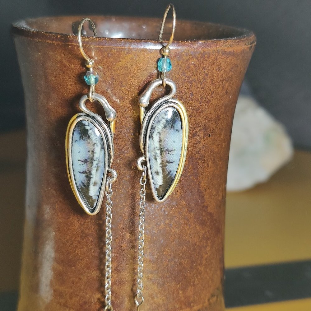 Crane dangle earrings